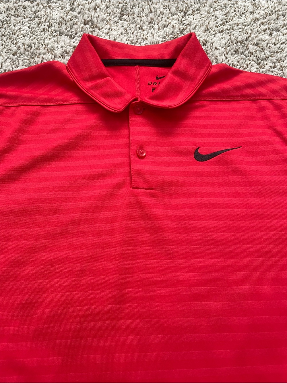 Nike Essential DriFit Golf Polo Men’s Medium - Picture 2 of 6